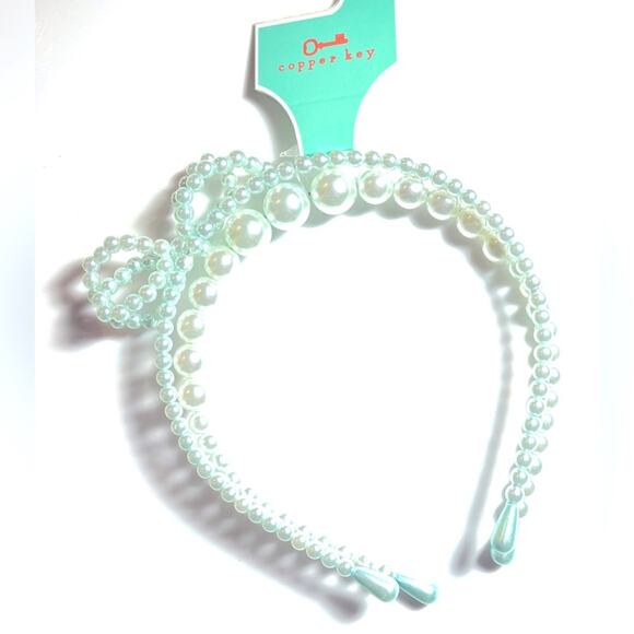 NEW Set (2) HEADBANDS Copper Key GIRLS Kids Blue Graduated Faux Pearl & Bow - Picture 1 of 4